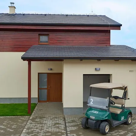 Apartament Golf Senica *